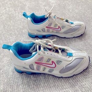 Nike Impax Girls Sneakers 1.5 Youth Iridescent Sparkle Turquoise Pink